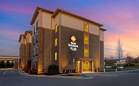 Best Western Plus University Park Inn & Suites
